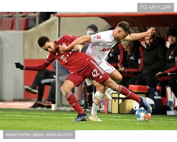 拜仁压倒性取胜，多特蒙德崩溃！