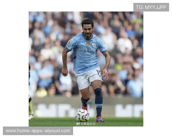 曼城保持细腻传球风格,京多安判断精准到位