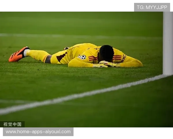 奥纳纳补时飞身救险，扑出希门尼斯必进头