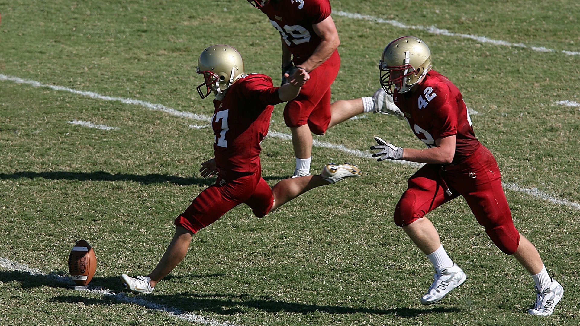 _海底滑索：在水中穿越莫测奇境_，跳入海底视频